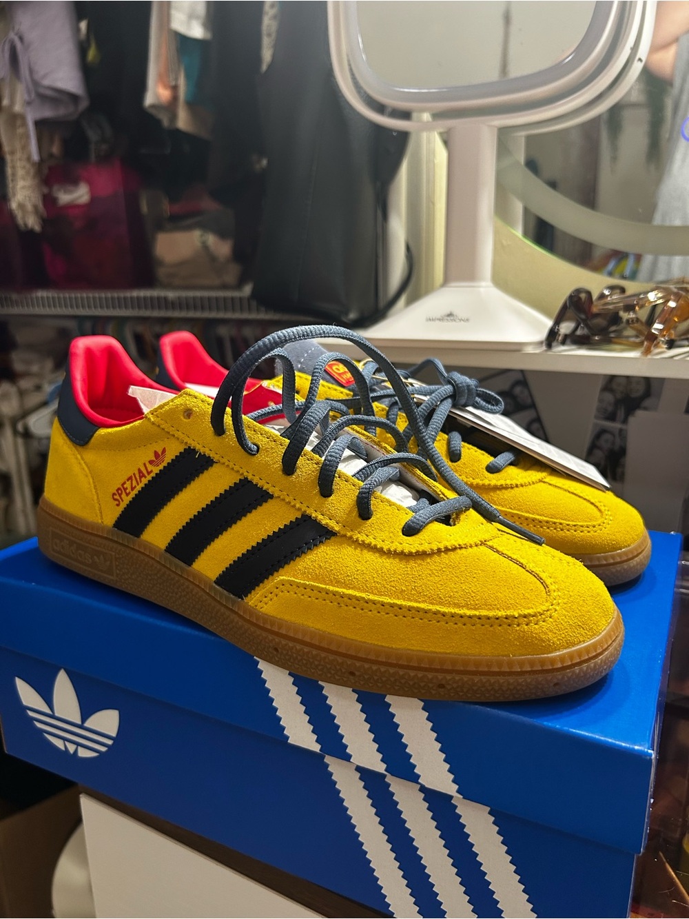 adidas Handball Spezial Sneakers in Yellow/Blue/Red - arsenal